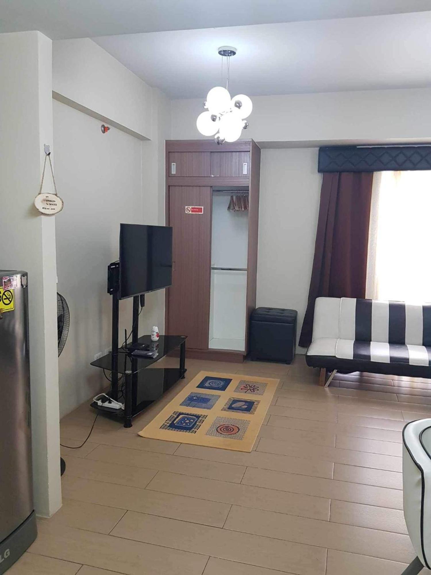 Zg-150Newport Apartment Manila Luaran gambar